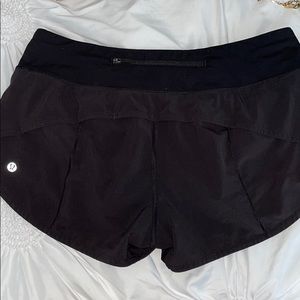 Black lululemon speed up shorts